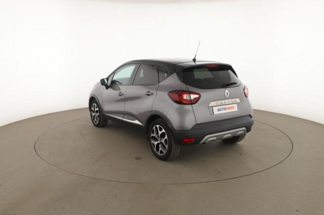 Renault Captur image 2