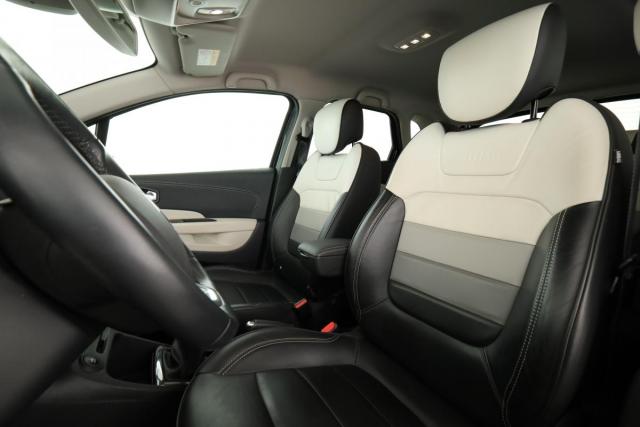 Renault Captur image 9