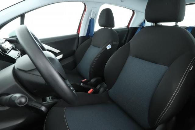 Peugeot 208 image 2