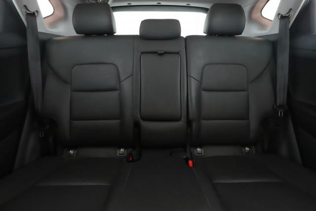 Hyundai Tucson image 3