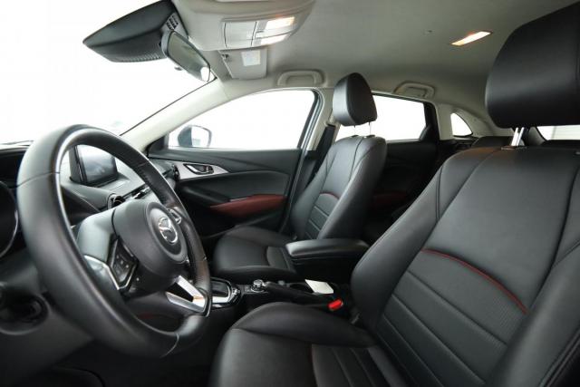 Mazda Cx-3 image 8