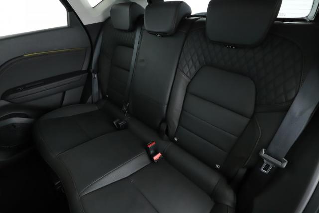 Renault Captur image 8