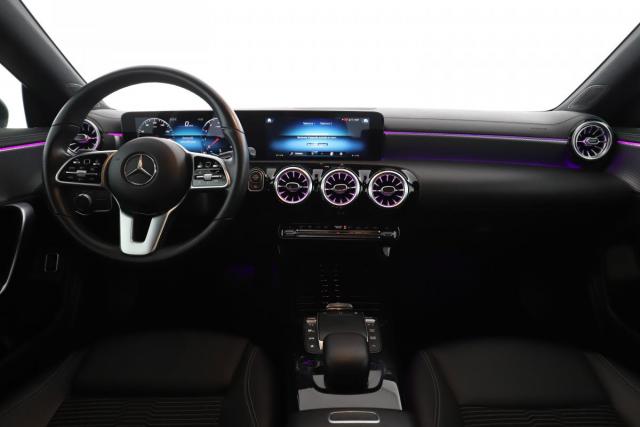 Mercedes Benz Cla image 5