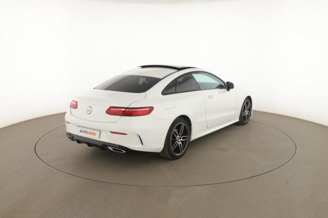 Mercedes Benz Classe E Coupe image 9