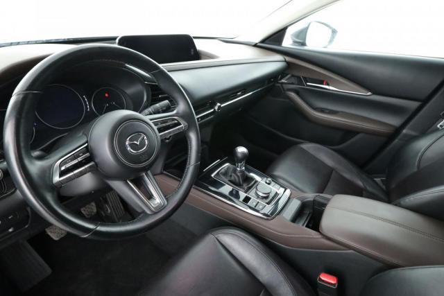 Mazda Cx-30 image 3