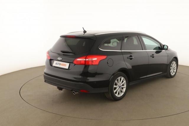 Ford Focus image 8