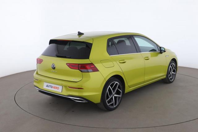 Volkswagen Golf image 6