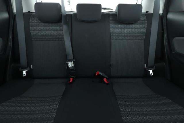 Toyota Yaris image 8