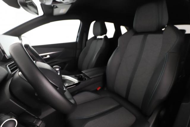 Peugeot 3008 image 9
