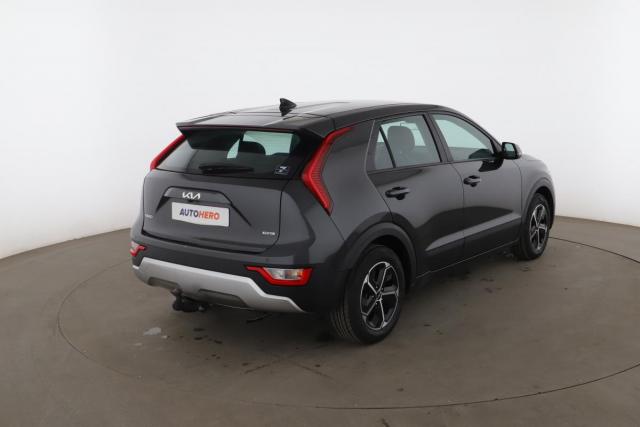 Kia Niro image 2