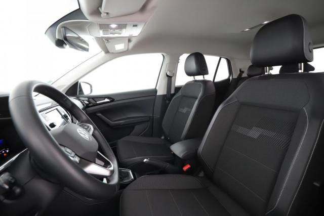 Volkswagen T-Cross image 3