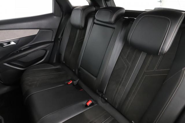 Peugeot 3008 image 6