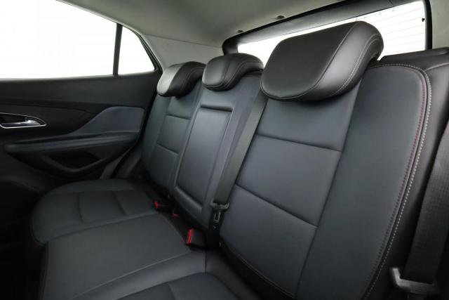Opel Mokka image 1