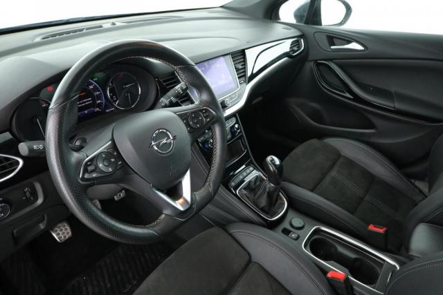 Opel Astra image 2