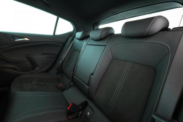 Opel Astra image 7