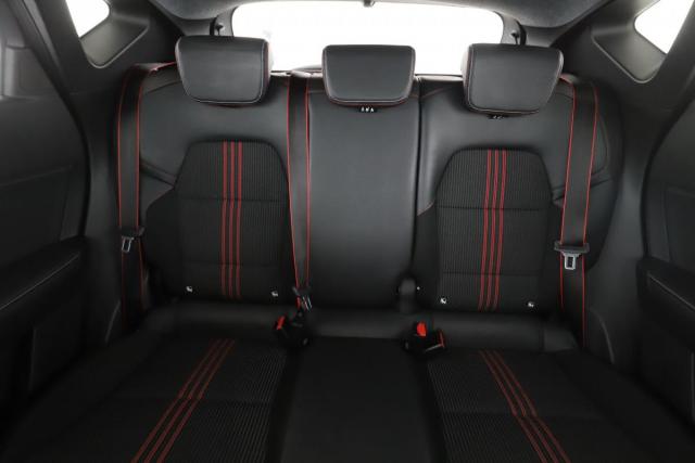 Renault Captur image 6