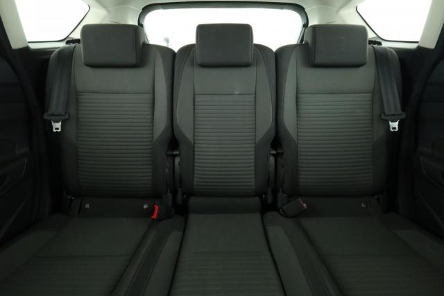 Ford C-Max image 2