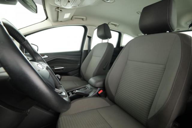Ford C-Max image 9
