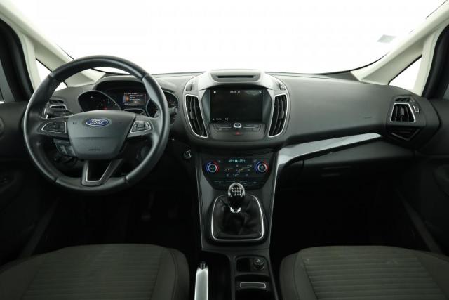 Ford C-Max image 7