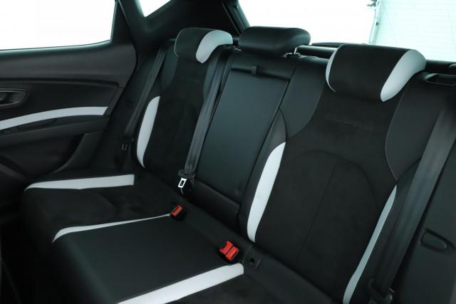 Seat Leon image 1