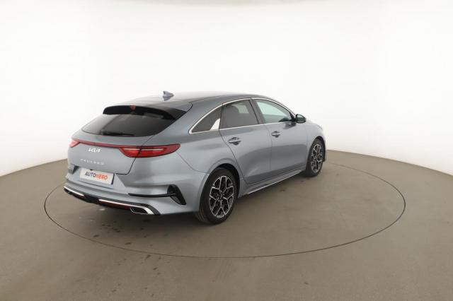 Kia Proceed image 6