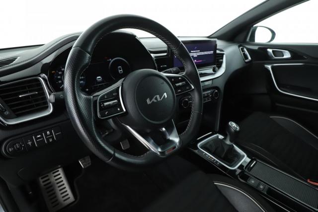 Kia Proceed image 5