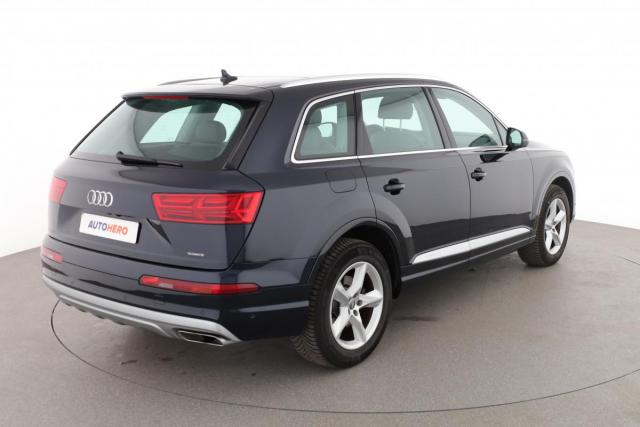 Audi Q7 image 9