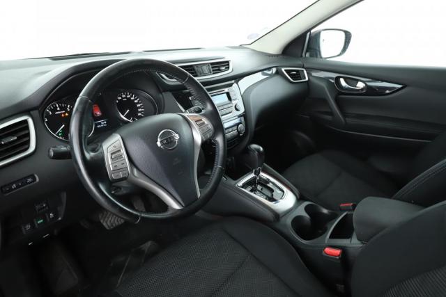 Nissan Qashqai image 1