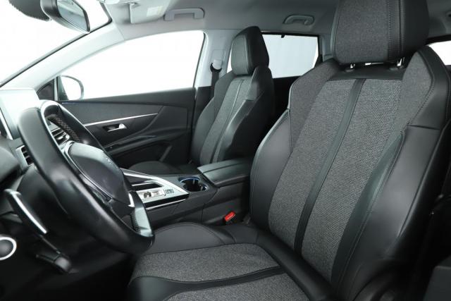 Peugeot 5008 image 5