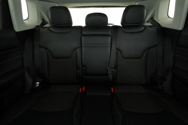 Jeep Compass image 6