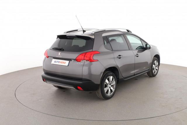 Peugeot 2008 image 7