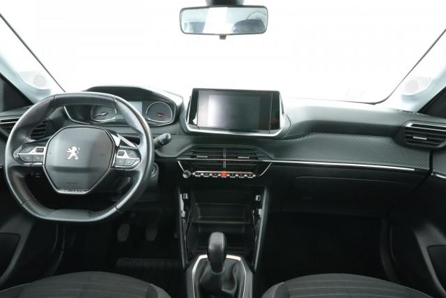 Peugeot 208 image 1