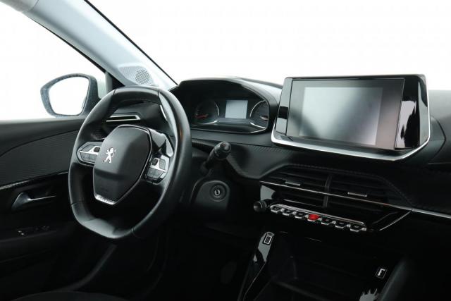 Peugeot 208 image 8