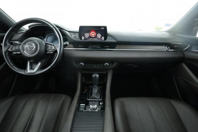 Mazda 6 image 2