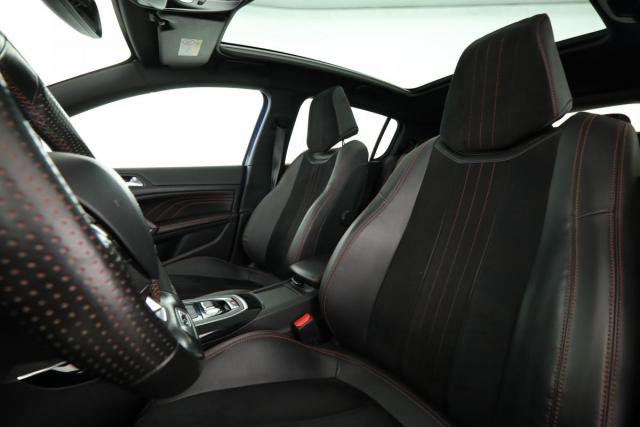Peugeot 308 image 7