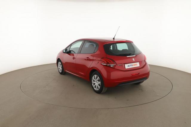 Peugeot 208 image 4