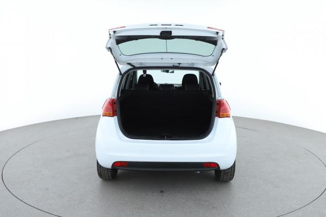 Kia Venga image 3