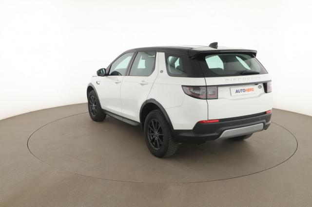 Land Rover Discovery Sport image 4
