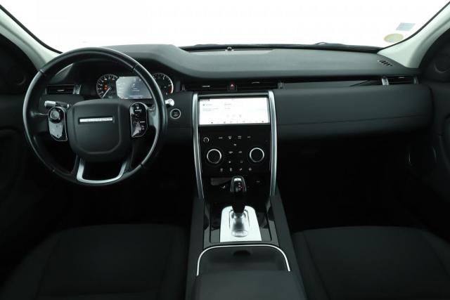 Land Rover Discovery Sport image 1