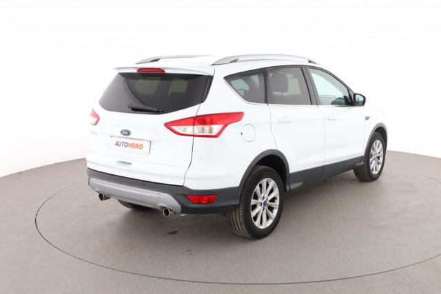 Ford Kuga image 1