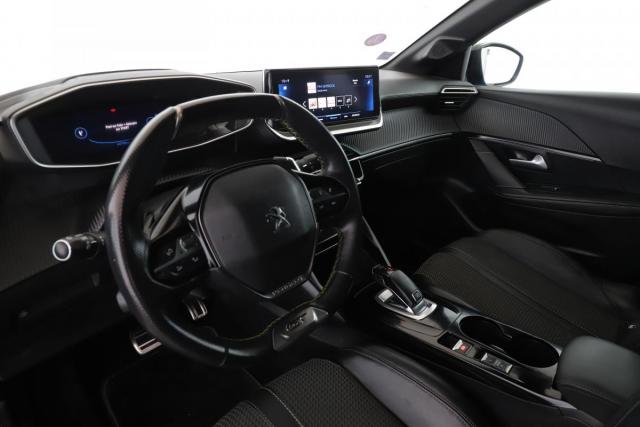 Peugeot 208 image 7
