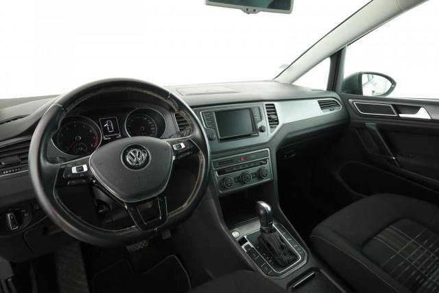 Volkswagen Golf Sportsvan image 8