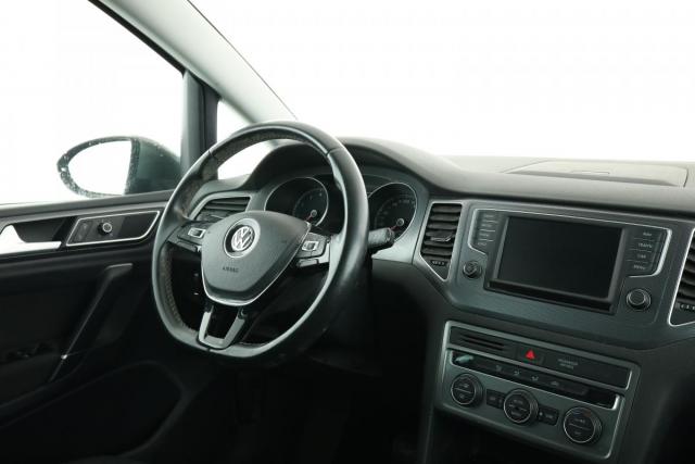 Volkswagen Golf Sportsvan image 7