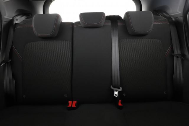 Ford Fiesta image 6