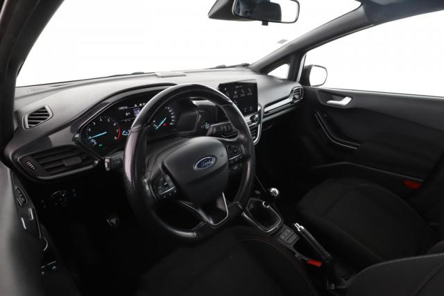 Ford Fiesta image 2