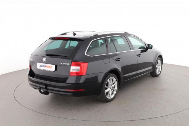 Skoda Octavia image 1