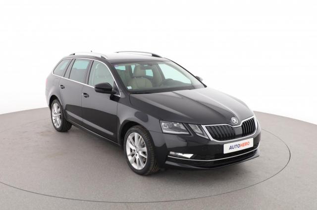 Skoda Octavia image 6