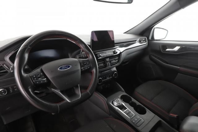 Ford Kuga image 2