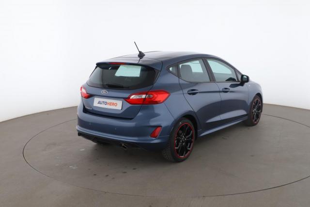 Ford Fiesta image 8