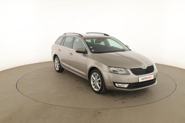Skoda Octavia image 1